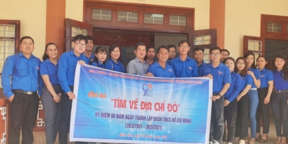 Chi đoàn Sở Công Thương về nguồn kỷ niệm 90 năm ngày thành lập Đoàn TNCS Hồ Chí Minh